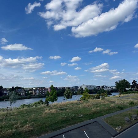 Le Compiegnois Apartman Compiègne Kültér fotó